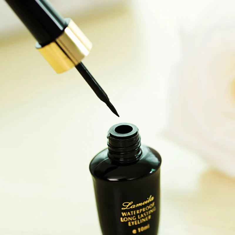Ultra-Fine Waterproof Liquid Eyeliner